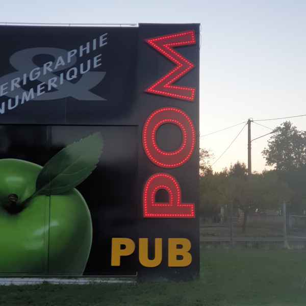 Panneaux publicitaires en Dordogne