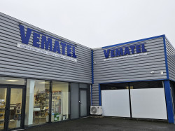 Enseigne à Périgueux